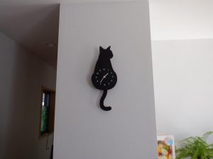 猫の壁掛け時計